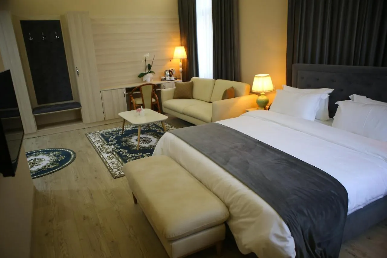 *****  Hotel Colombo Berat Albanien